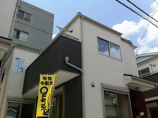 Local appearance photo. Comfortable life of the station 7-minute walk