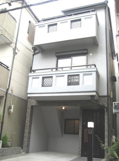 Local appearance photo