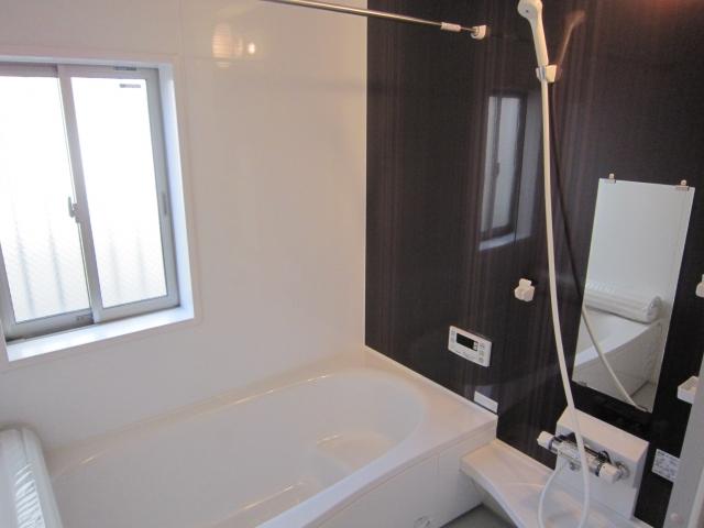 Bathroom. Shooting from the room