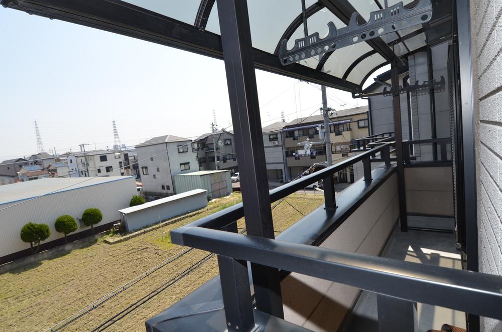 View photos from the dwelling unit. View from local (April 2013) Shooting