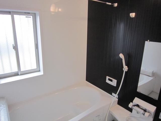 Bathroom. Shooting from the room