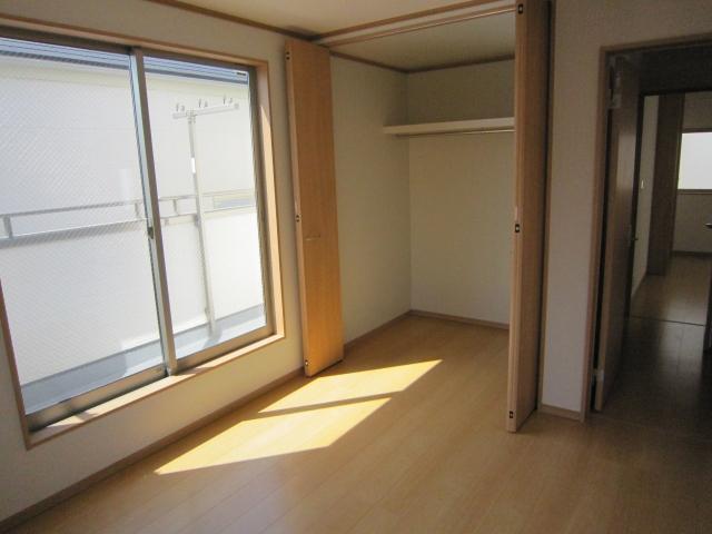 Other introspection. Shooting from the room