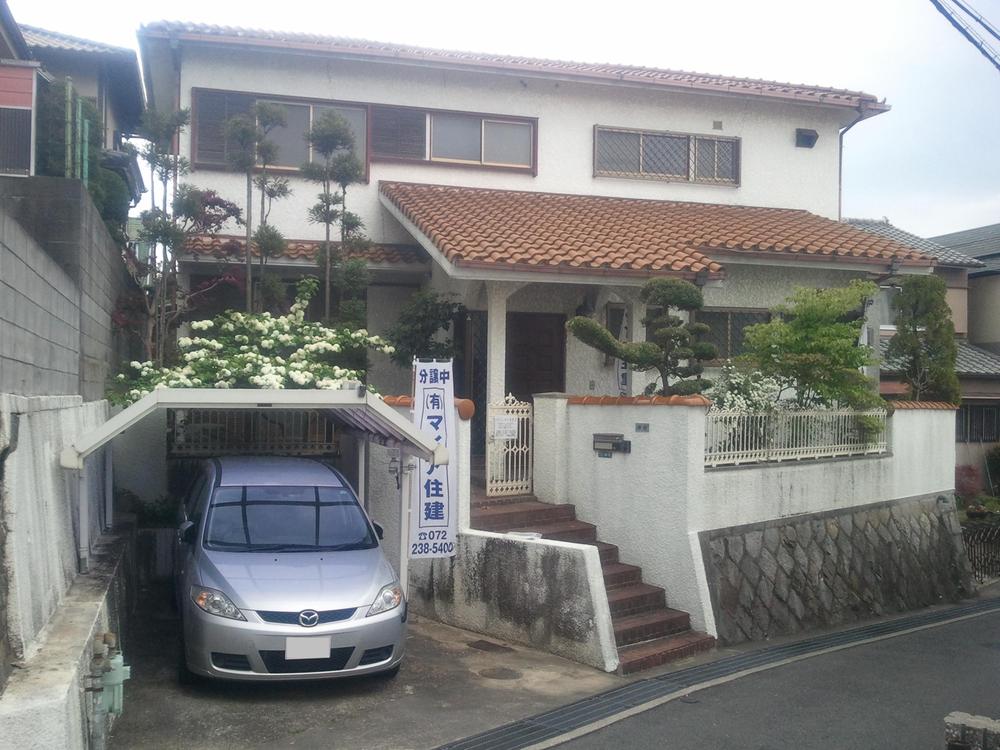 Local appearance photo. Local (10 May 2013) Shooting