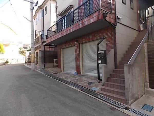 Other. Convenient station 7-minute walk to commuting