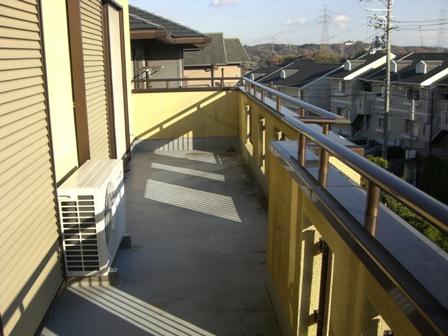 Balcony. Local (March 2013) Shooting