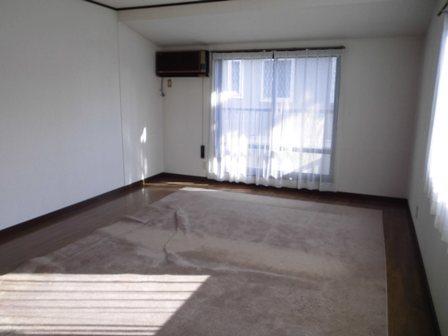 Non-living room. Indoor (September 2013) Shooting