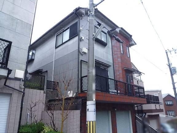 Local appearance photo. Good location of a 7-minute walk to the station!