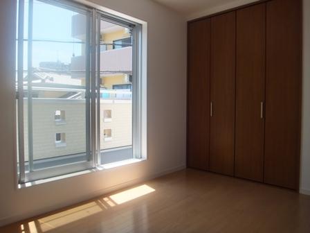 Other introspection. Room (May 2013) Shooting