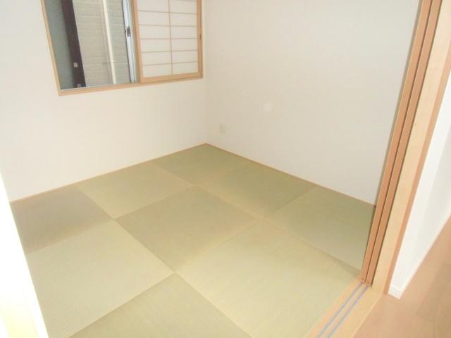 Non-living room. Living room is next to the Japanese-style room