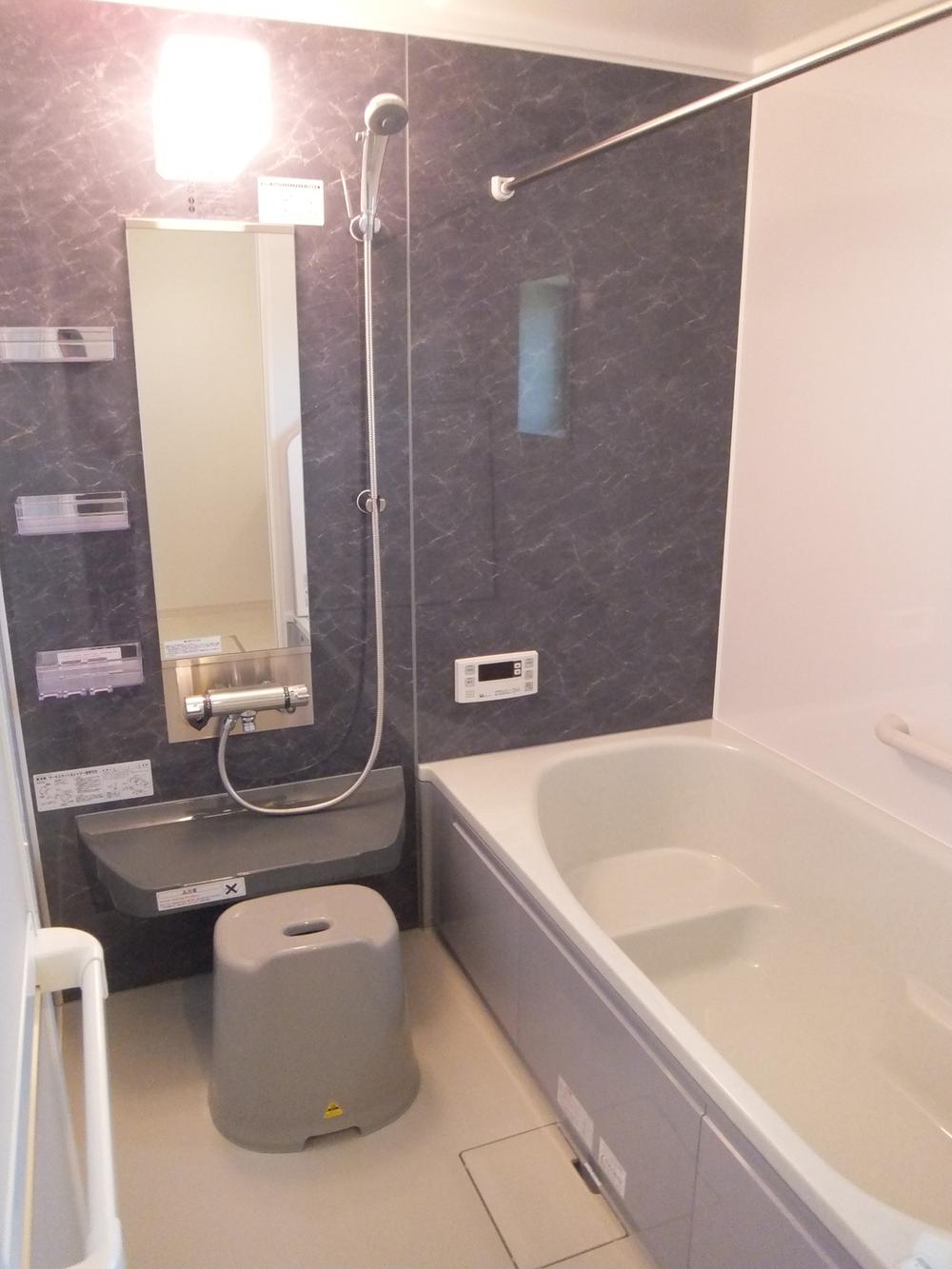 Same specifications photo (bathroom). 24-hour ventilation bathroom heater dryer with a system bus of ☆