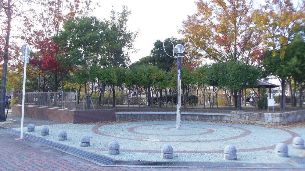 park. 1418m to Saideraminamigaoka park