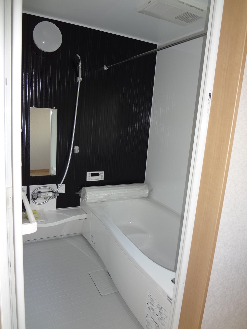 Bathroom. Building 3