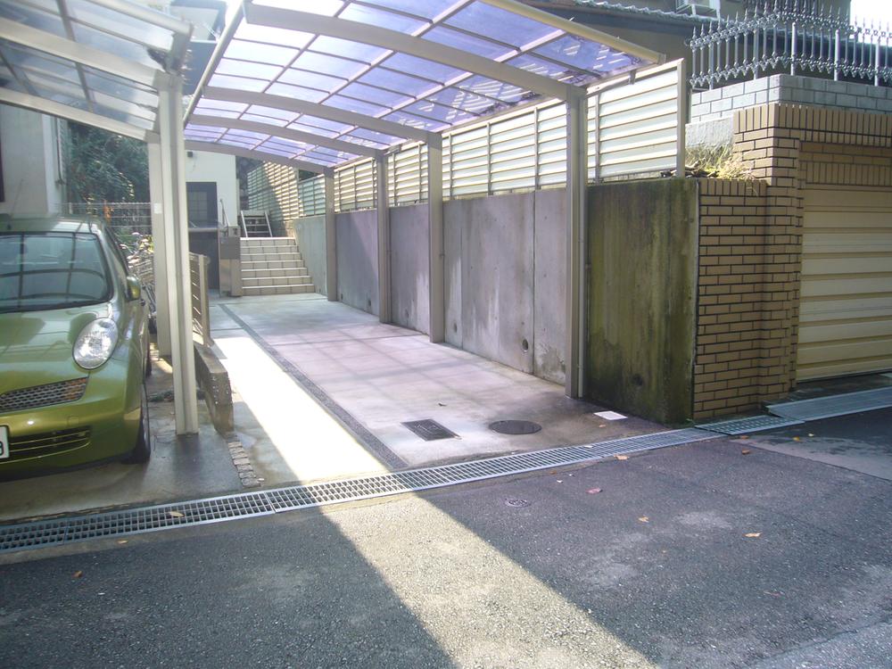 Parking lot. Garage two possible