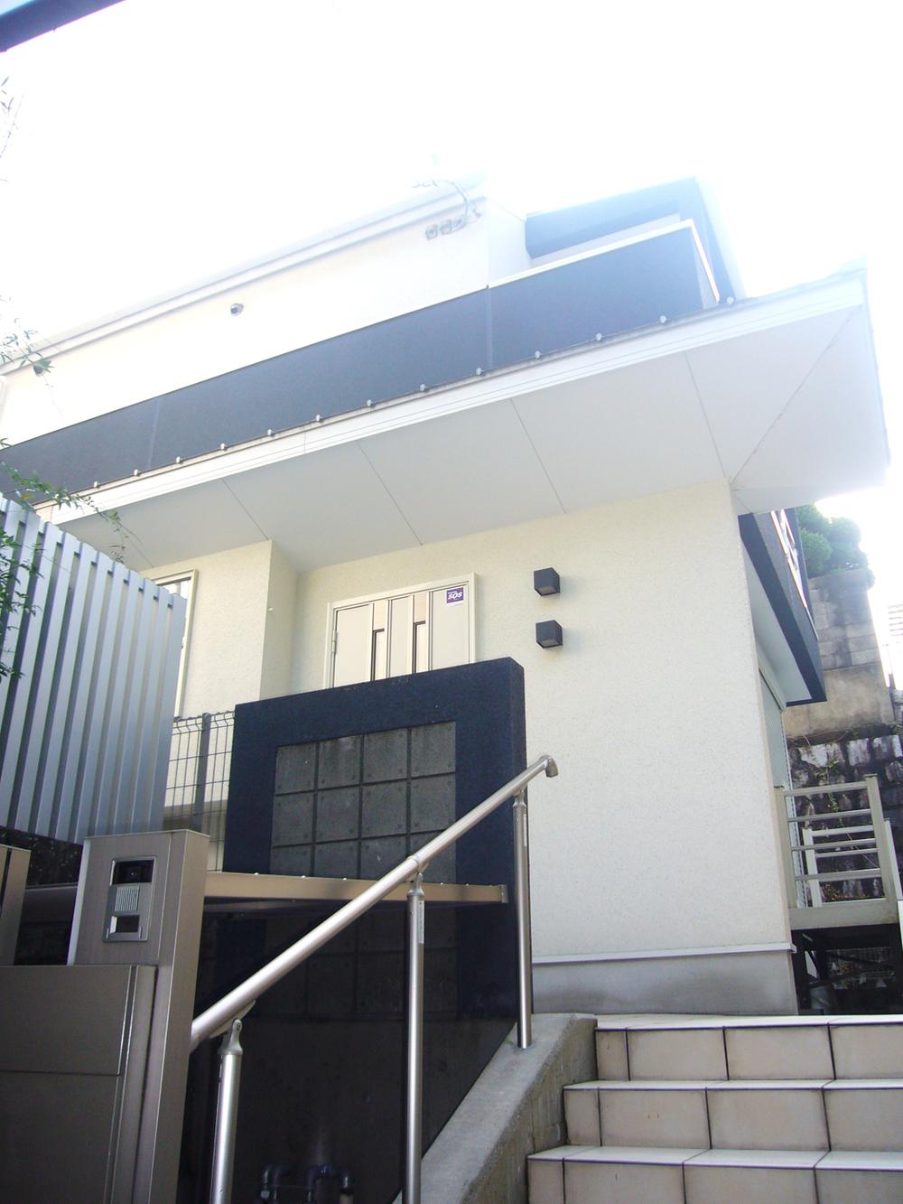 Local appearance photo