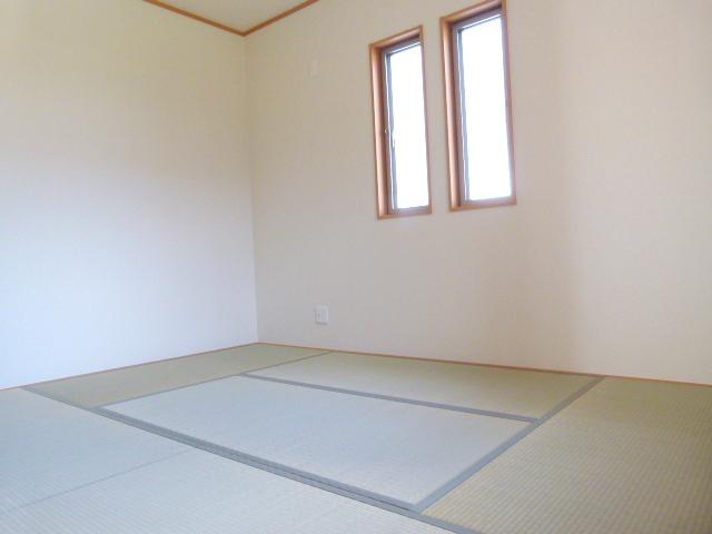 Non-living room. Indoor (September 2013) Shooting