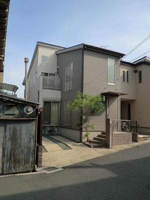 Local appearance photo. Local (May 2013) Shooting