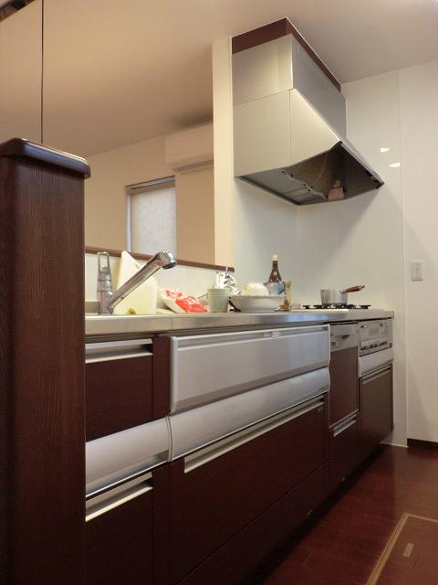 Kitchen. Room (May 2013) Shooting