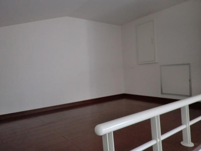 Non-living room. Indoor (05 May 2013) Shooting