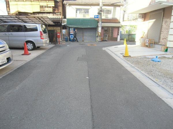 Other. Convenient station a 6-minute walk to commuting