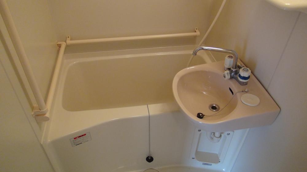 Bathroom. Wash ・ It also had made bathroom. 