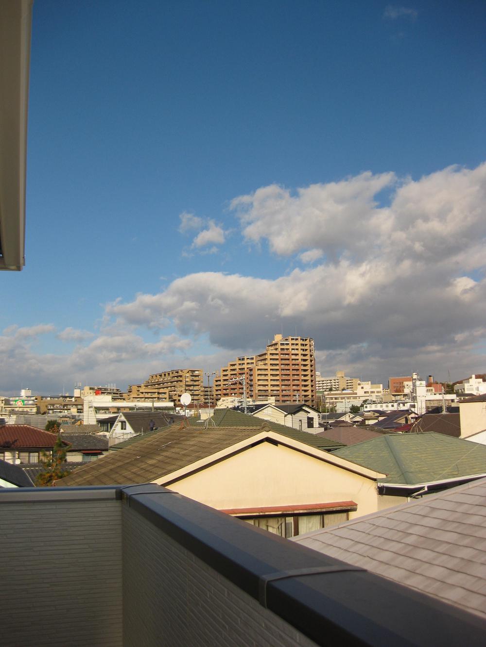 View photos from the dwelling unit. View from 3F Western-style