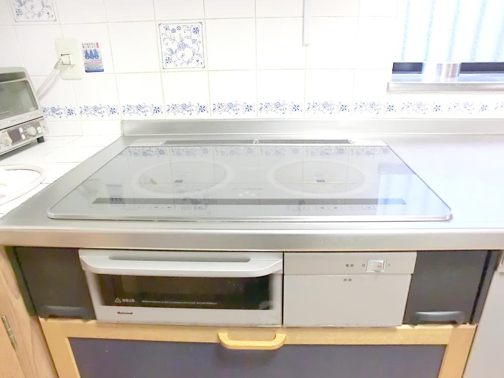 Kitchen. Indoor (July 2013) Shooting