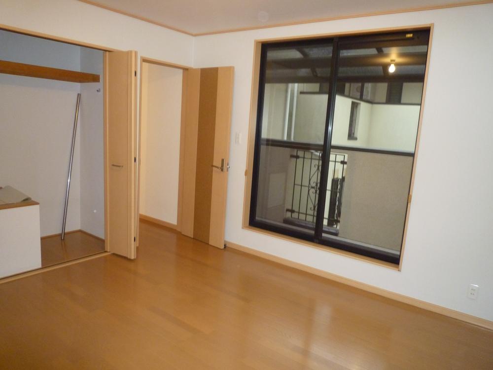 Non-living room. Second floor 7.5 Pledge Western-style