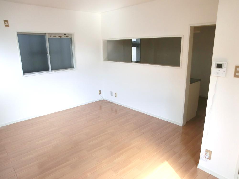 Living. Indoor (11 May 2013) Shooting