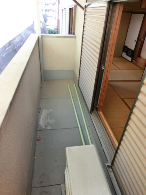 Balcony. Local (11 May 2013) Shooting