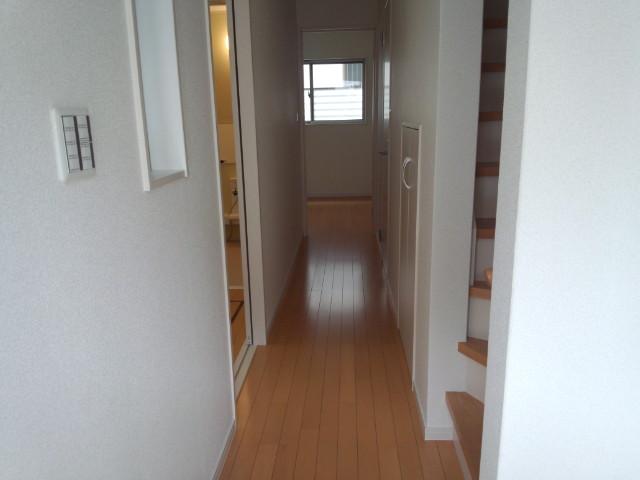 Other. 1 Kairoka as seen from the front door