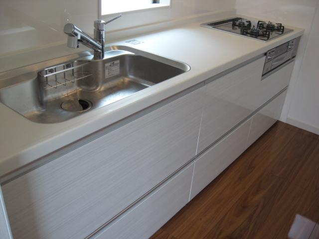 Kitchen. Indoor (June 2013) Shooting Independent kitchen