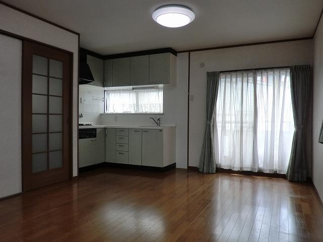 Living. Indoor (June 2013) Shooting