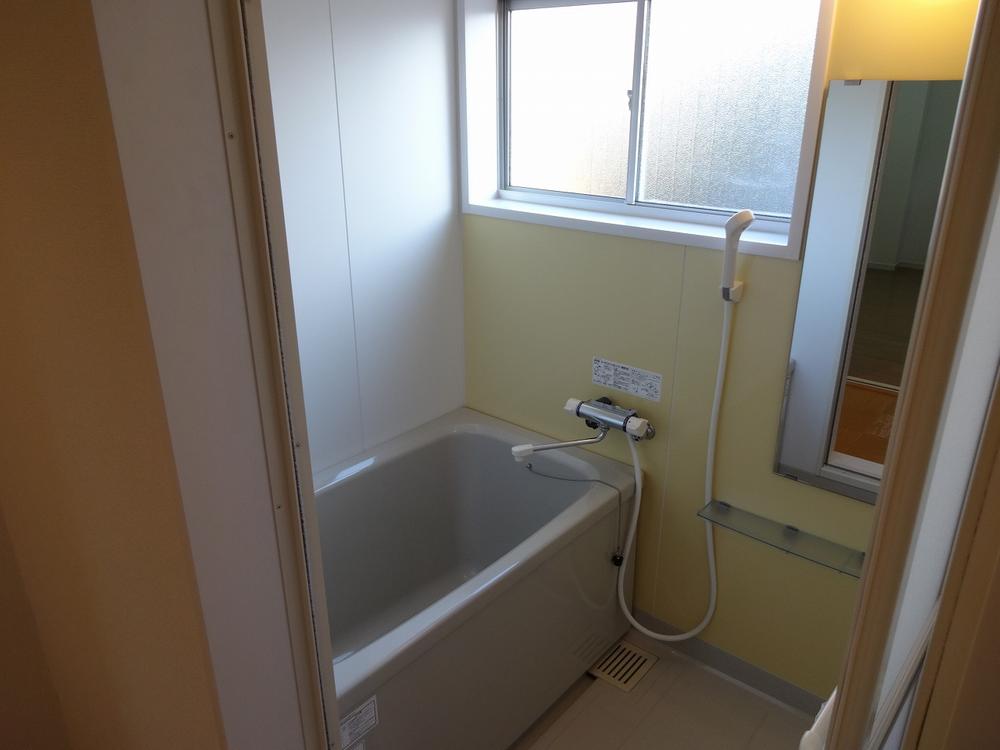 Bathroom. Beautiful bath