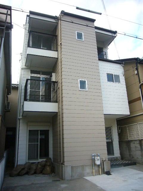 Local appearance photo