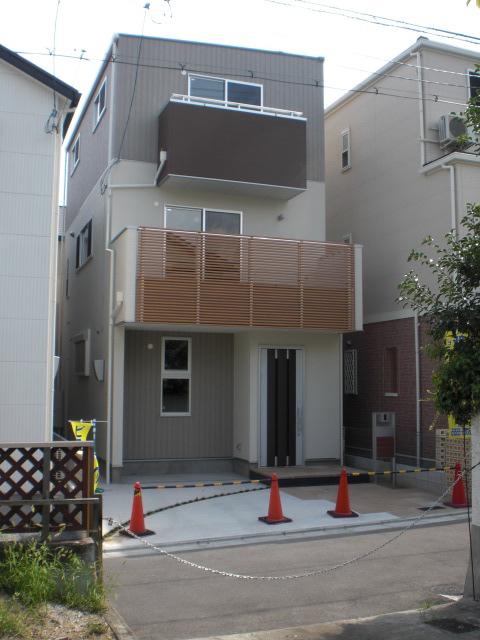 Local appearance photo. Local (August 2013) Shooting