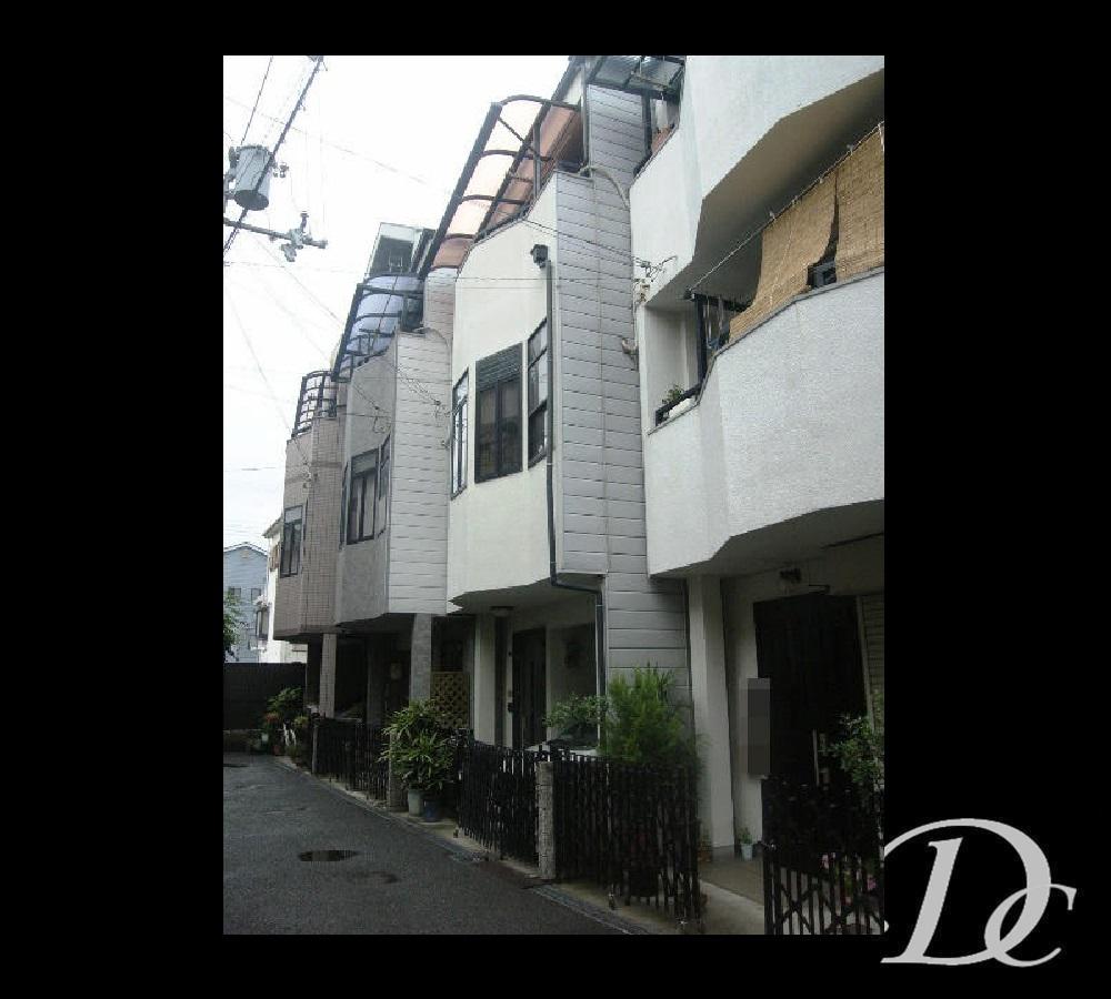 Local photos, including front road