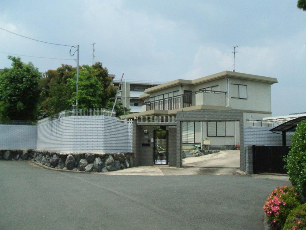 Local appearance photo