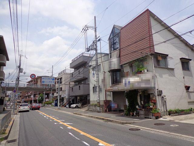 Local photos, including front road. Front road (1)