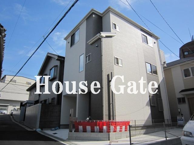 Same specifications photos (appearance). It is the introduction of unfinished per same specification properties