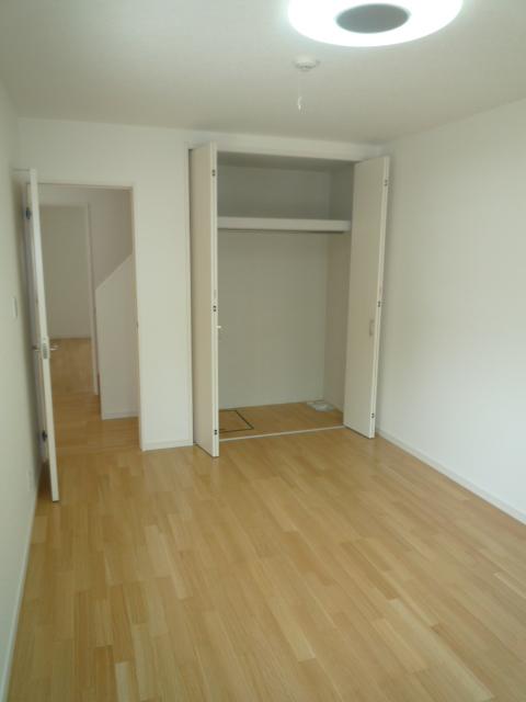 Same specifications photos (Other introspection)