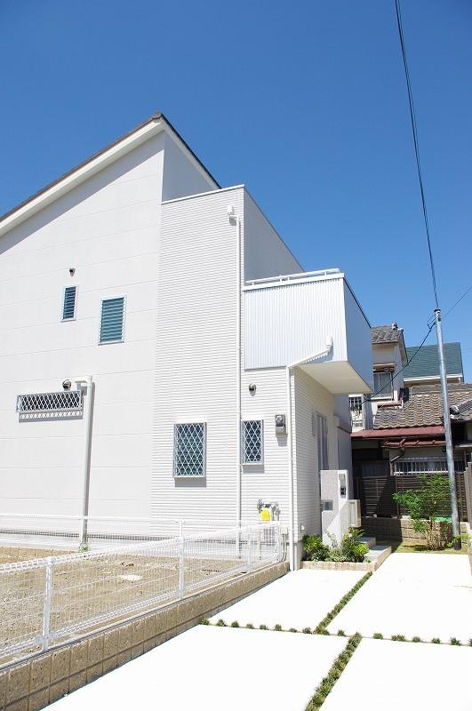 Local appearance photo.  [Model house: Appearance]  Is white was the keynote appearance!  Local (August 2013) Shooting