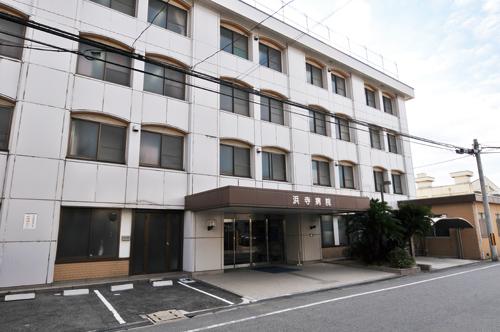 Hospital. Takaishi Kamo to the hospital 850m walk 11 minutes