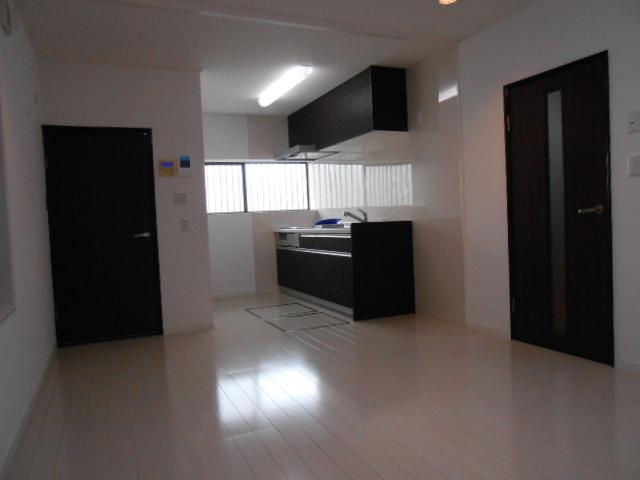 Living. Indoor (10 May 2013) Shooting