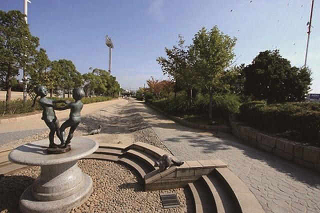 park. 649m until the duck park