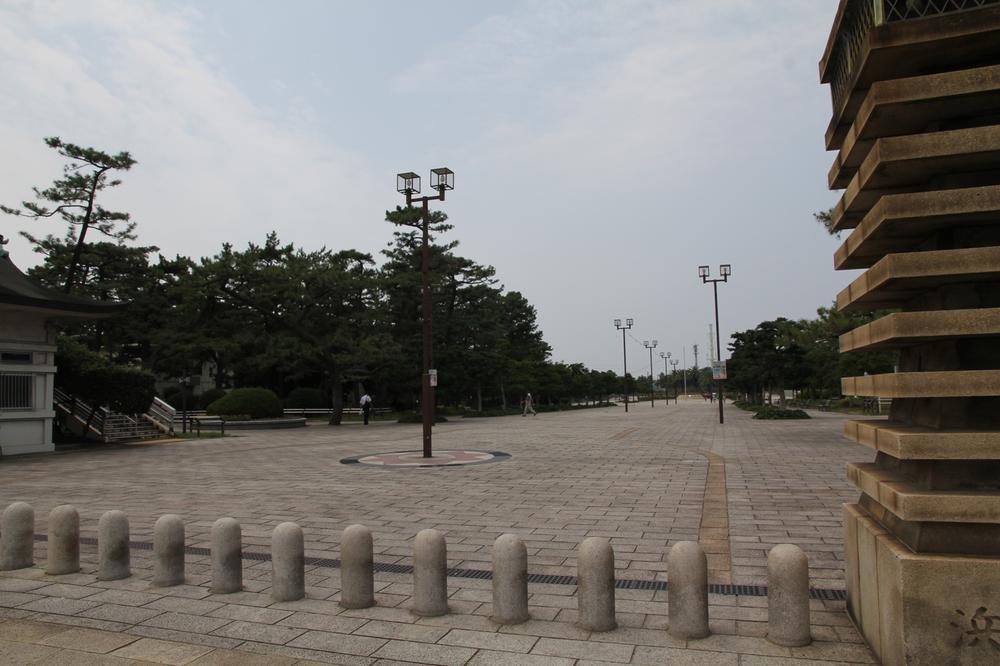 park. Until Hamaderakoen 750m