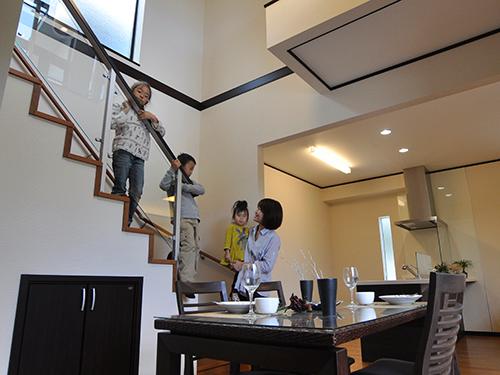 Model house photo. Greetings from the stair hall.