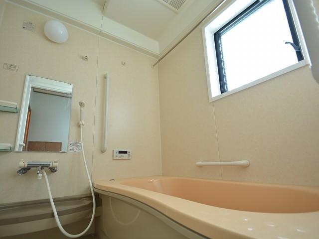 Bathroom. Takatsuki Kamihamuro 3-chome bathroom