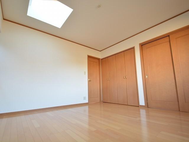 Non-living room. Takatsuki Kamihamuro 3-chome, Western-style