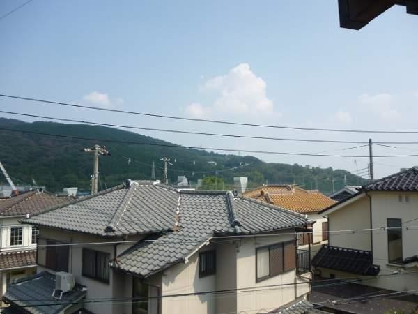 View photos from the dwelling unit. Offer is one step higher scenery per hill