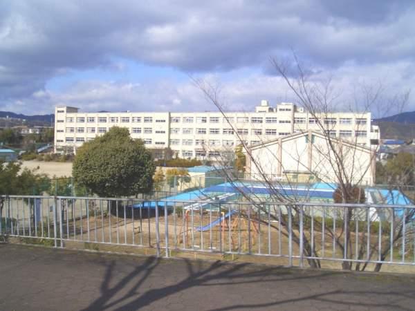 Primary school. Municipal Hiyoshidai until elementary school 1480m